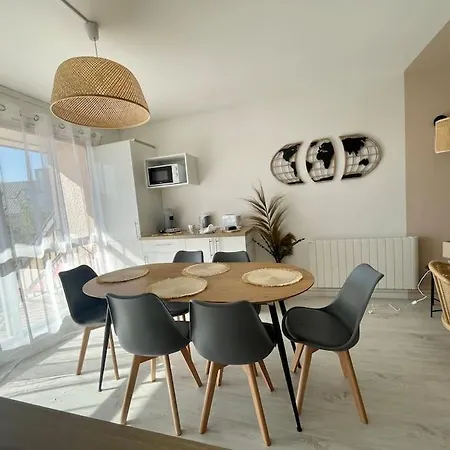 Saint Julien - L'esprit Village アパート ルーアン